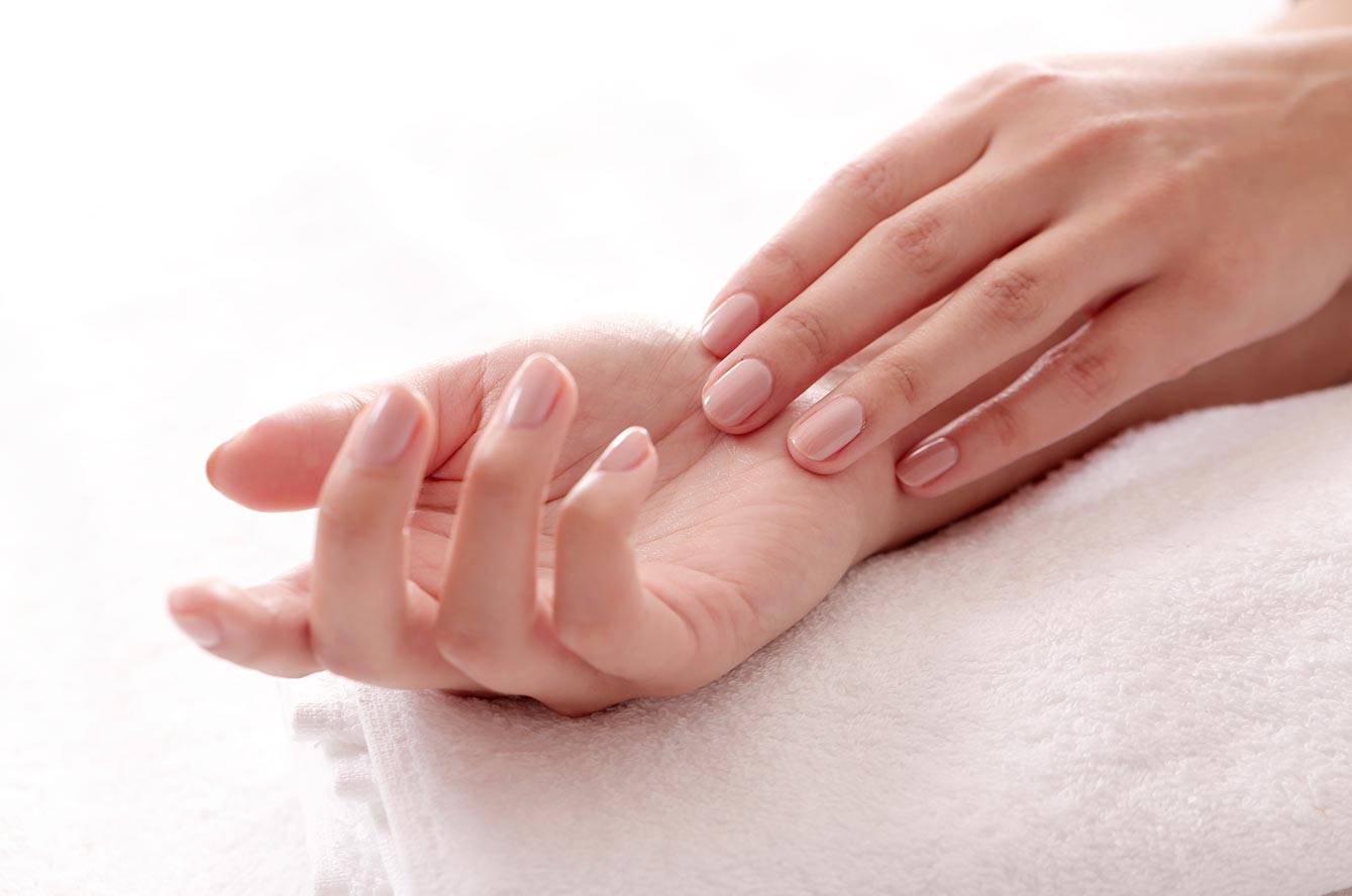En hiver : comment protéger et prendre soin de ses mains